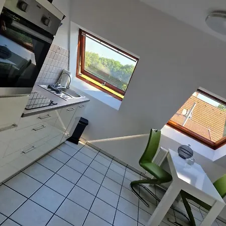 Apartmán Monteurzimmer/ferienwohnung Brauckstrasse, *