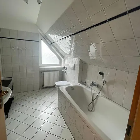 Monteurzimmer/ferienwohnung Brauckstrasse, Апартаменты Гладбек